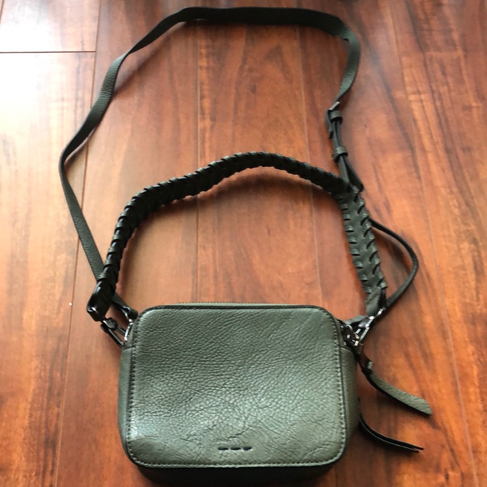 SPLENDID green leather photo bag
